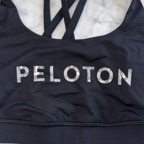 NWT LULULEMON PELOTON BLACK CHEETAH ENERGY BRA 6 - Picture 2 of 3